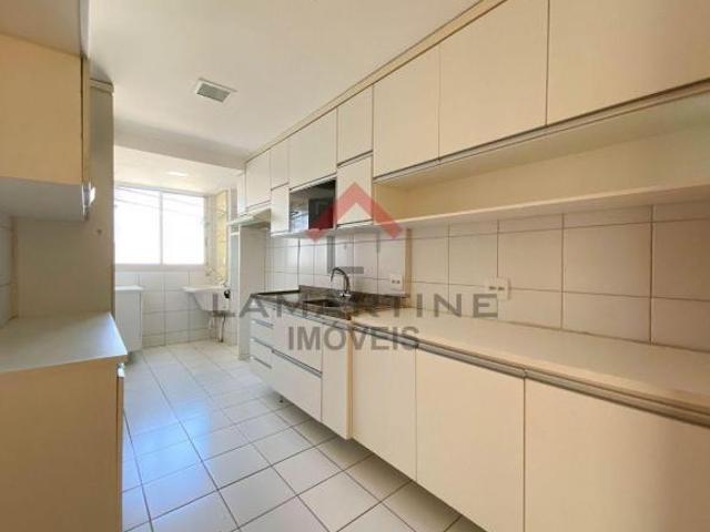 Apartamento venda em Região Geográfica Imediata do Distrito Federal, Região Integrada de Desenvolvimento do Distrito Federal e Entorno