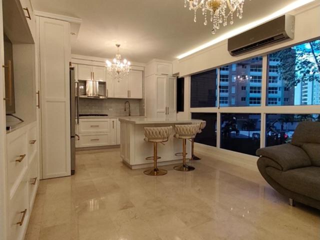 Apartamento en alquiler en La Boyera, Caracas