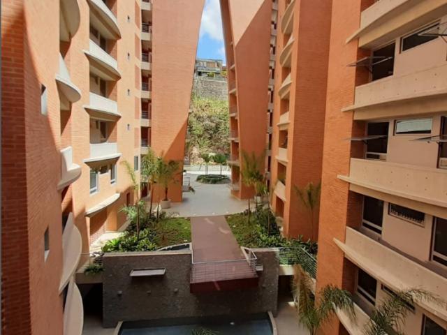 Apartamento en alquiler en Lomas de Chuao, Caracas
