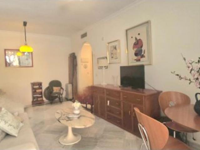 Piso en venta en La Carolina, Costa del Sol Occidental