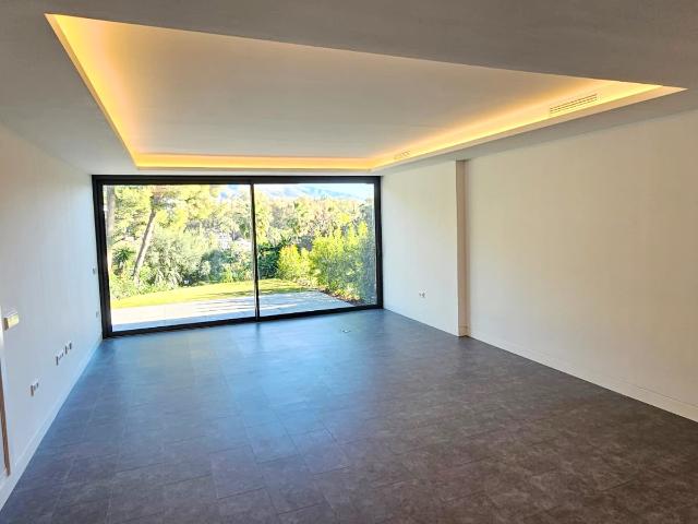 Piso en venta en Nueva Andalucía, Costa del Sol Occidental