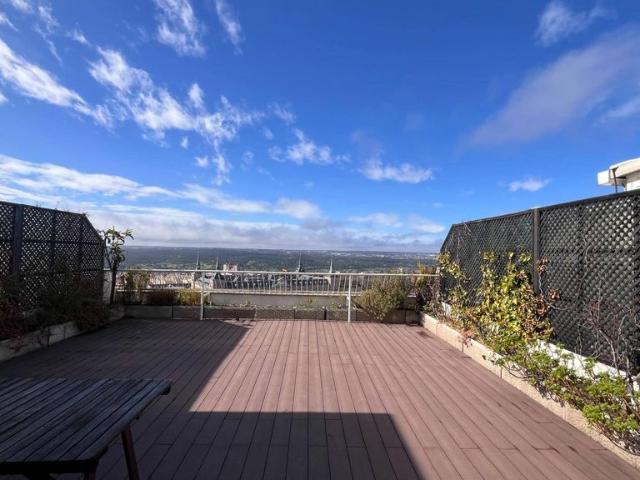 Ático en alquiler en Medina-sidonia, Madrid