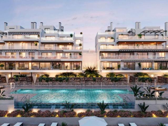 Ático en venta en Urbanización Altos de Guadalobon, Estepona