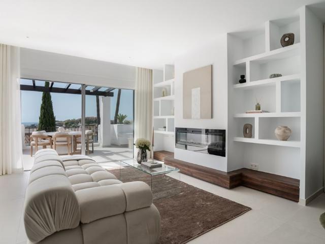 Ático en venta en Nueva Andalucía, Costa del Sol Occidental