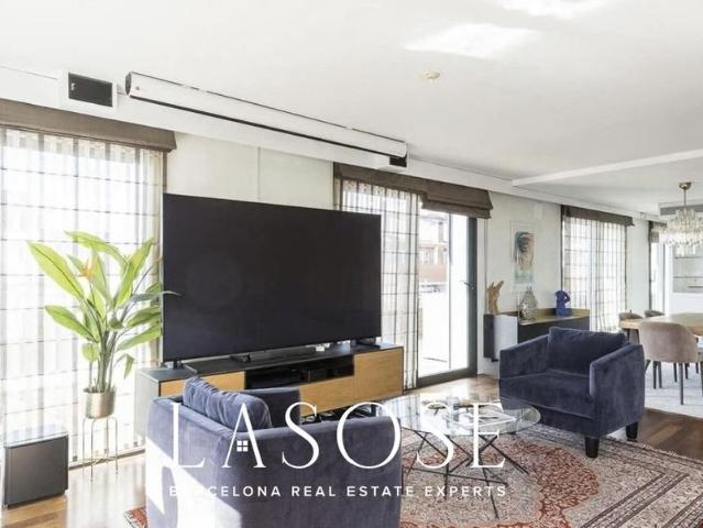 Ático en venta en Sarrià - Sant Gervasi, Barcelonès