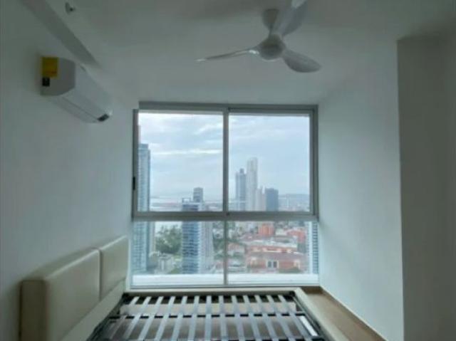 Apartamento venta en Colón