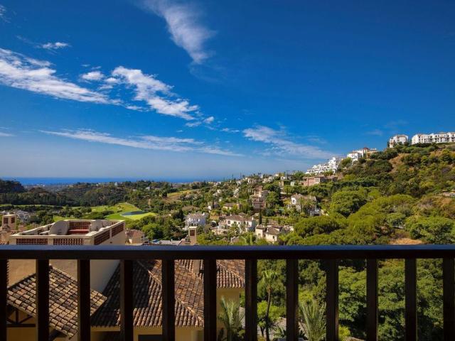 Ático en venta en Benahavís, Málaga