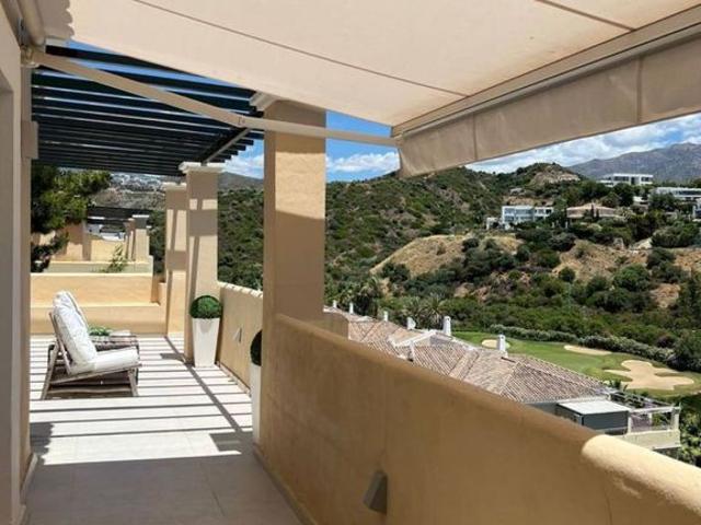 Ático en venta en Nueva Andalucía, Costa del Sol Occidental