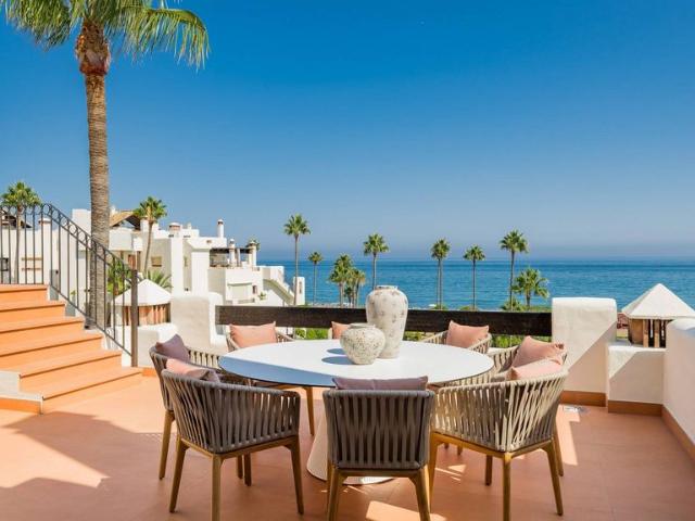 Ático en venta en Barriada Islas Canarias, Costa del Sol Occidental
