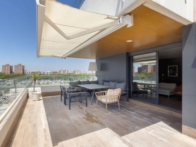 Ático en venta en Valencia