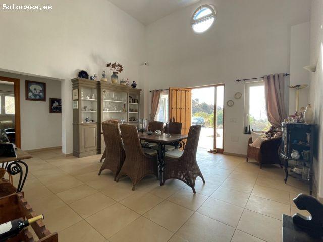 Casa en venta en La Axarquía, Andalucía