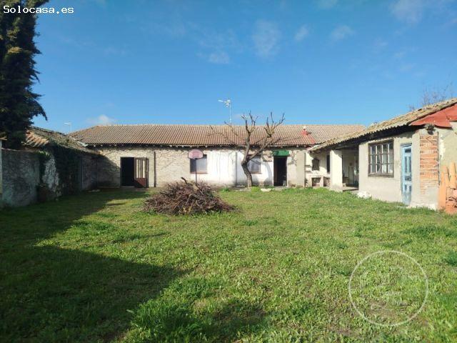 Casa en venta en Coca, Castilla y León