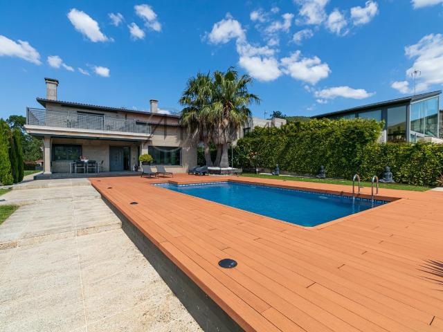 Casa en venta en Tomiño, Vigo