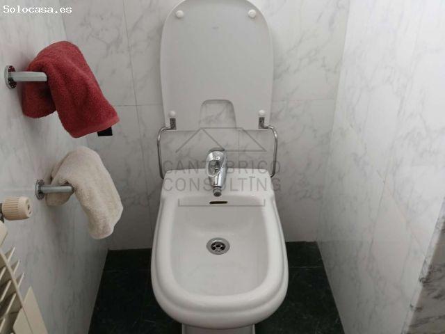 Casa en venta en Navia, Asturias