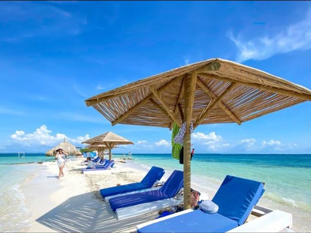 Exclusivo chalet en alquiler Santiago de Tolú, Colombia