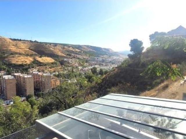 Casa en venta en Genil, Comarca de la Vega de Granada