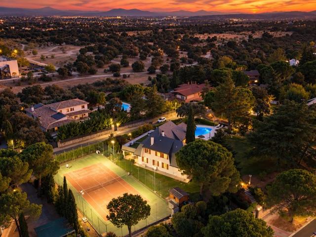 Chalet en venta en Urbanización El Coto, Las Rozas de Madrid