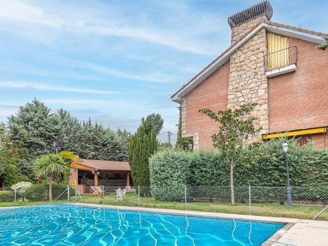 Villa en venta en Becerril De La Sierra, El Berrocal