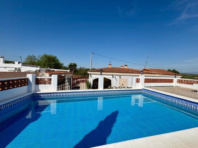Chalet en venta en la Rodana, el Camp de Túria