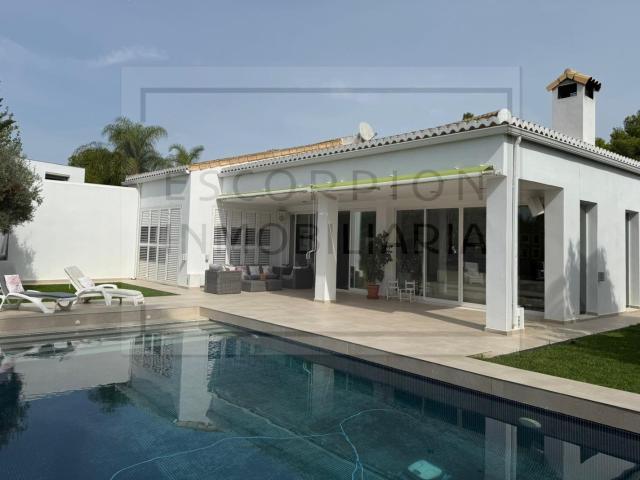 Casa en venta en el Camp de Túria, Valencia
