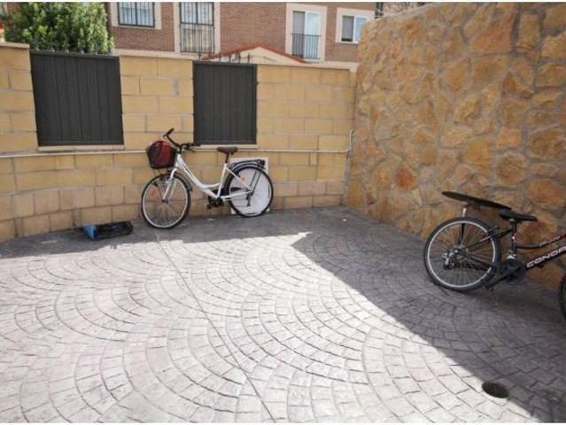 Casa en venta en Alovera, Castilla-La Mancha