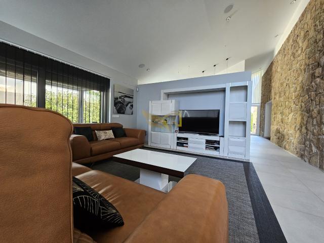 Chalet en venta en Guadalix De La Sierra, Madrid