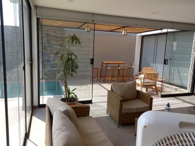 Exclusivo condominio de casas de playa mejia