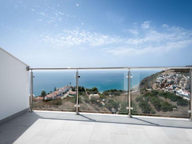Dúplex en venta en Macaca, La Axarquía