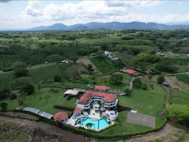 Exclusivo hotel en venta Alcalá, Colombia