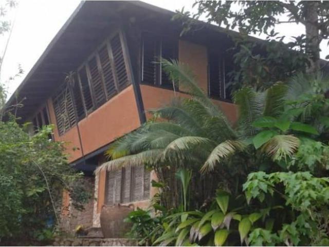 Propiedad en venta en Barcelona, Amazonas