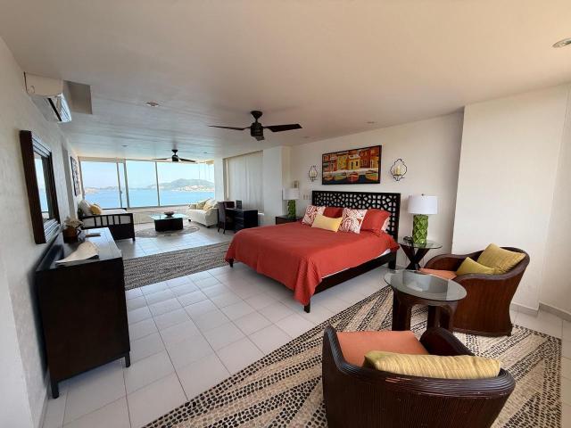 Departamento en venta en Zihuatanejo de Azueta, Guerrero