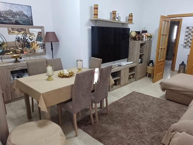 Piso en venta en El Carpio, Andalucía