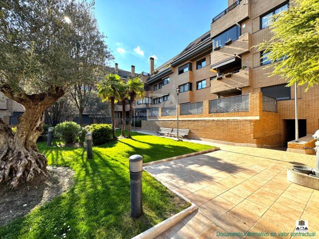 Piso en venta en La Puentecilla y Los Majuelos, Las Rozas De Madrid