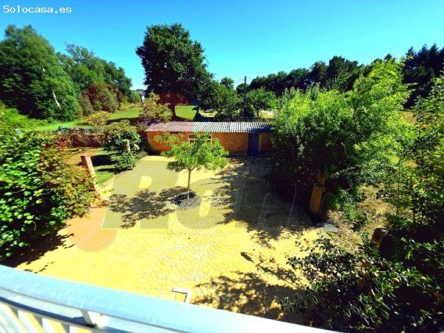 Casa en venta en Orbazai, Lugo