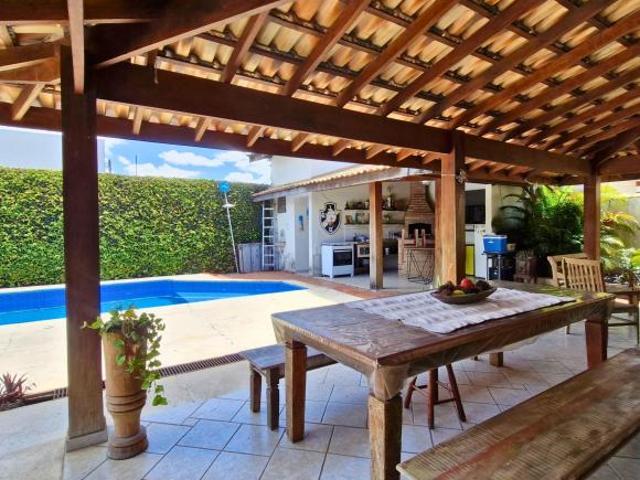 Casa venda em Região Imediata de Taubaté-Pindamonhangaba, Região Metropolitana do Vale do Paraíba e Litoral Norte