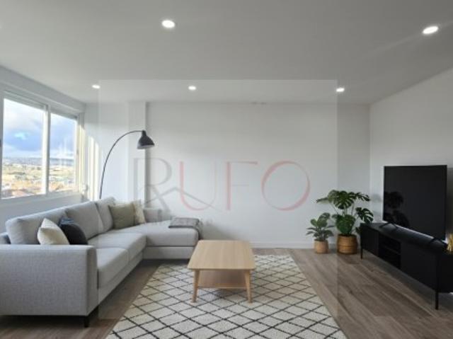 Apartamento venda em Damaia, Amadora