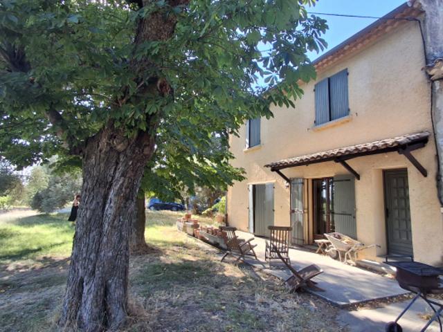 Maison vente à Carpentras, Visan