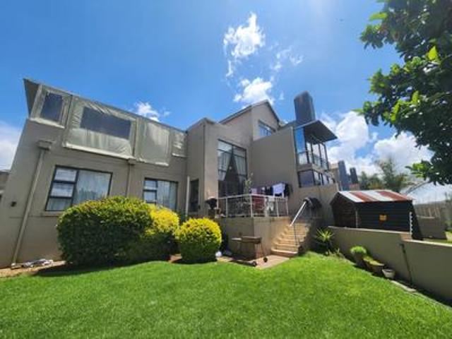 Townhouse for sale in Kagiso, Gauteng