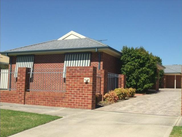 Townhouse for rent in Wodonga, Victoria