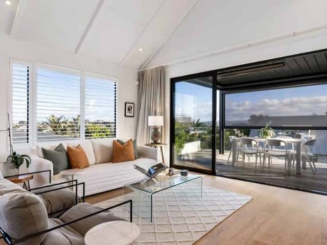 Townhouse for rent in Grey Lynn, Oroua County