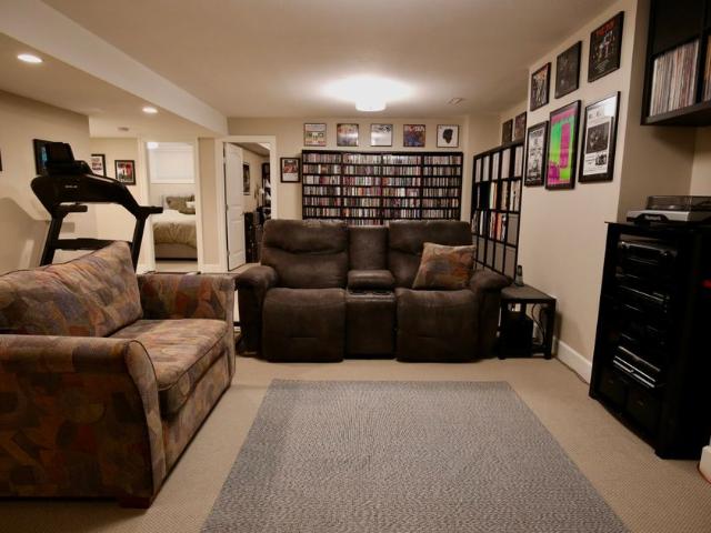 Apartment for rent in Surrey, British Columbia