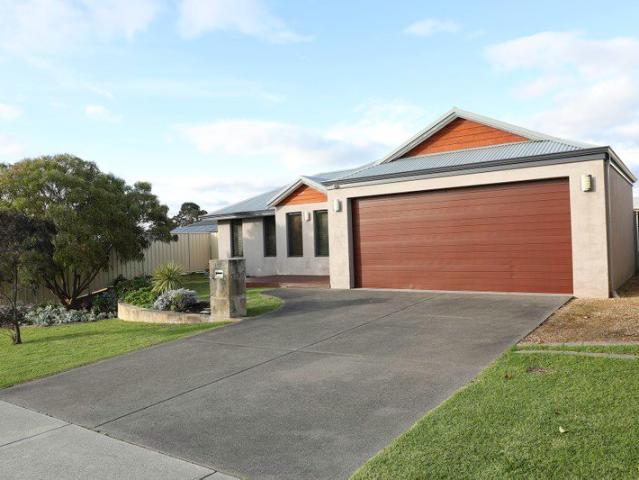 House for sale in Warral, Western Australia