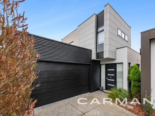 Townhouse for sale in Camerons Creek, Victoria