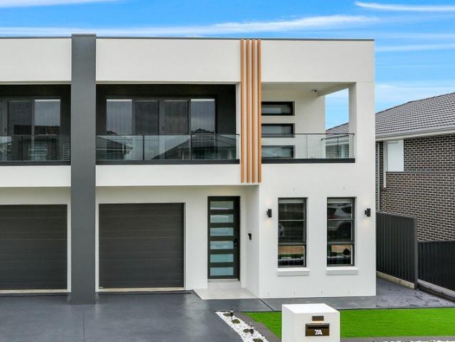 Duplex for rent in Sydney, New South Wales