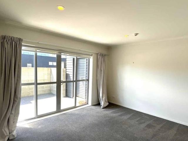 Apartment for rent in Heathcote, Canterbury