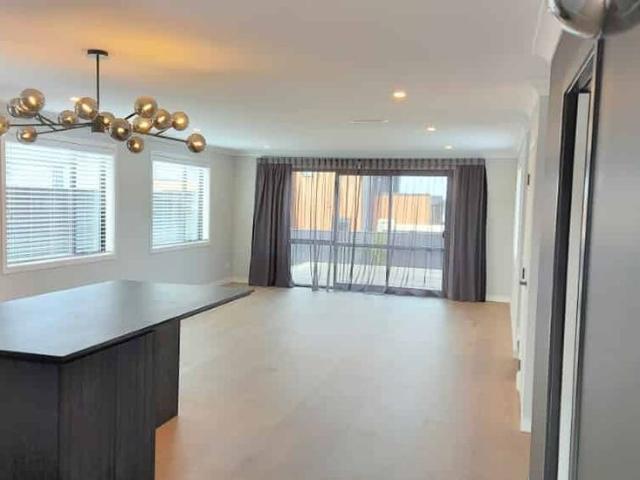 House for rent in Awhitu, Oroua County