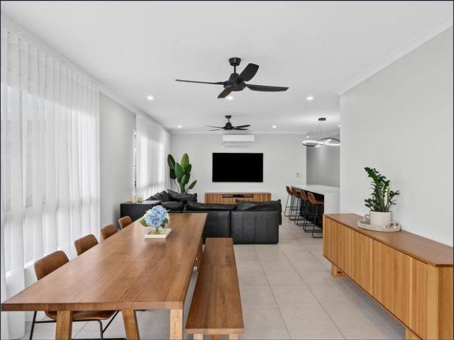 House for rent in Kewarra Beach, Queensland
