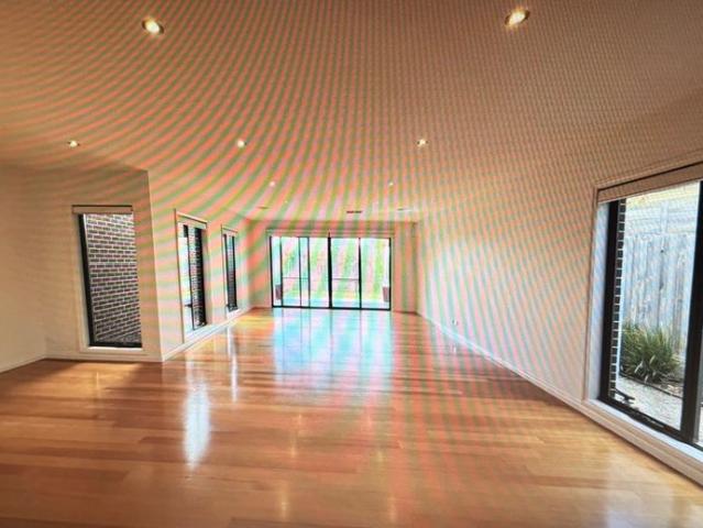 Townhouse for rent in Glen Waverley, Melbourne
