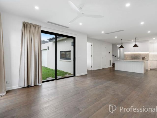 Townhouse for rent in Camerons Creek, Victoria