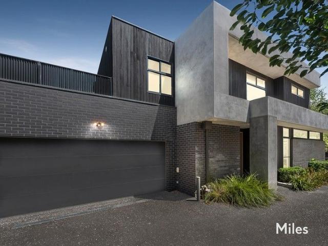 Townhouse for sale in Camerons Creek, Victoria